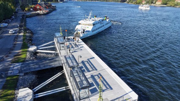 ferry terminal nacka stockholm left